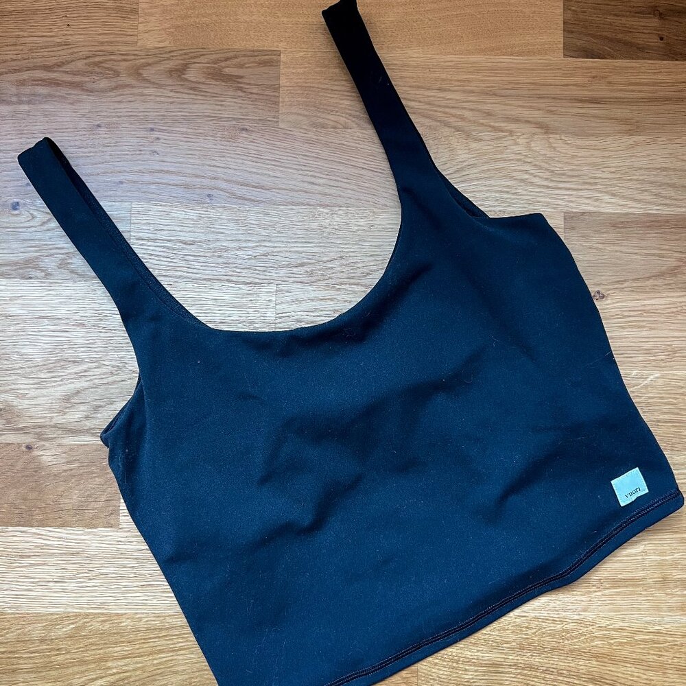 Vuori Daily Crop Black size Small